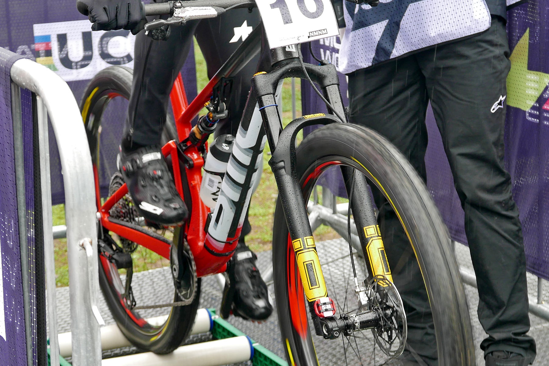 Öhlins XC short-travel 100-120mm cross-country mountain bike racing suspension, Nove Mesto XCO World Cup warm-up