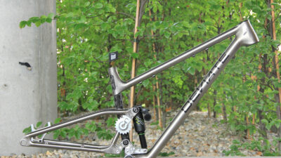 Deviate Downcountry Prototype Paves Way for Future UK-Made Ti-Carbon Frames