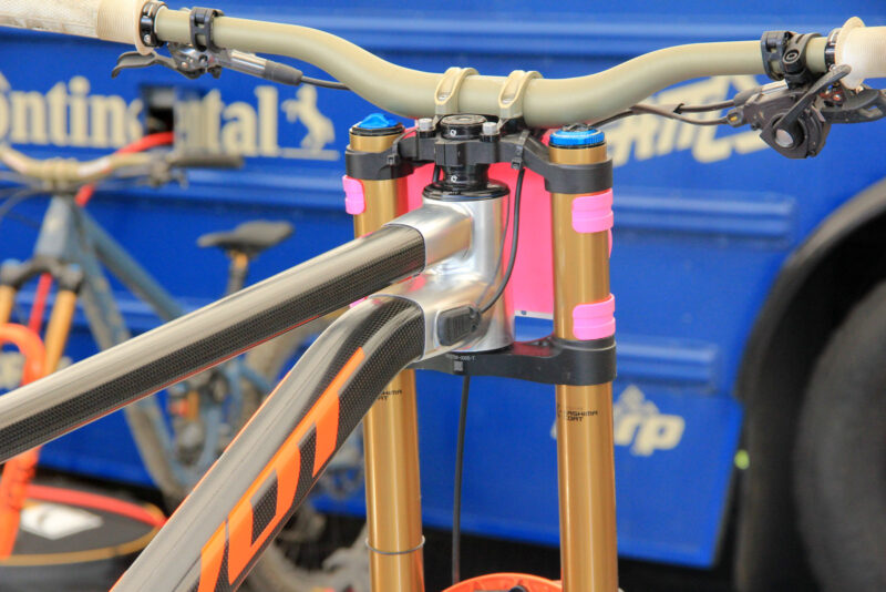 pivot dh bike prototype lenzerheide lugged carbon frame