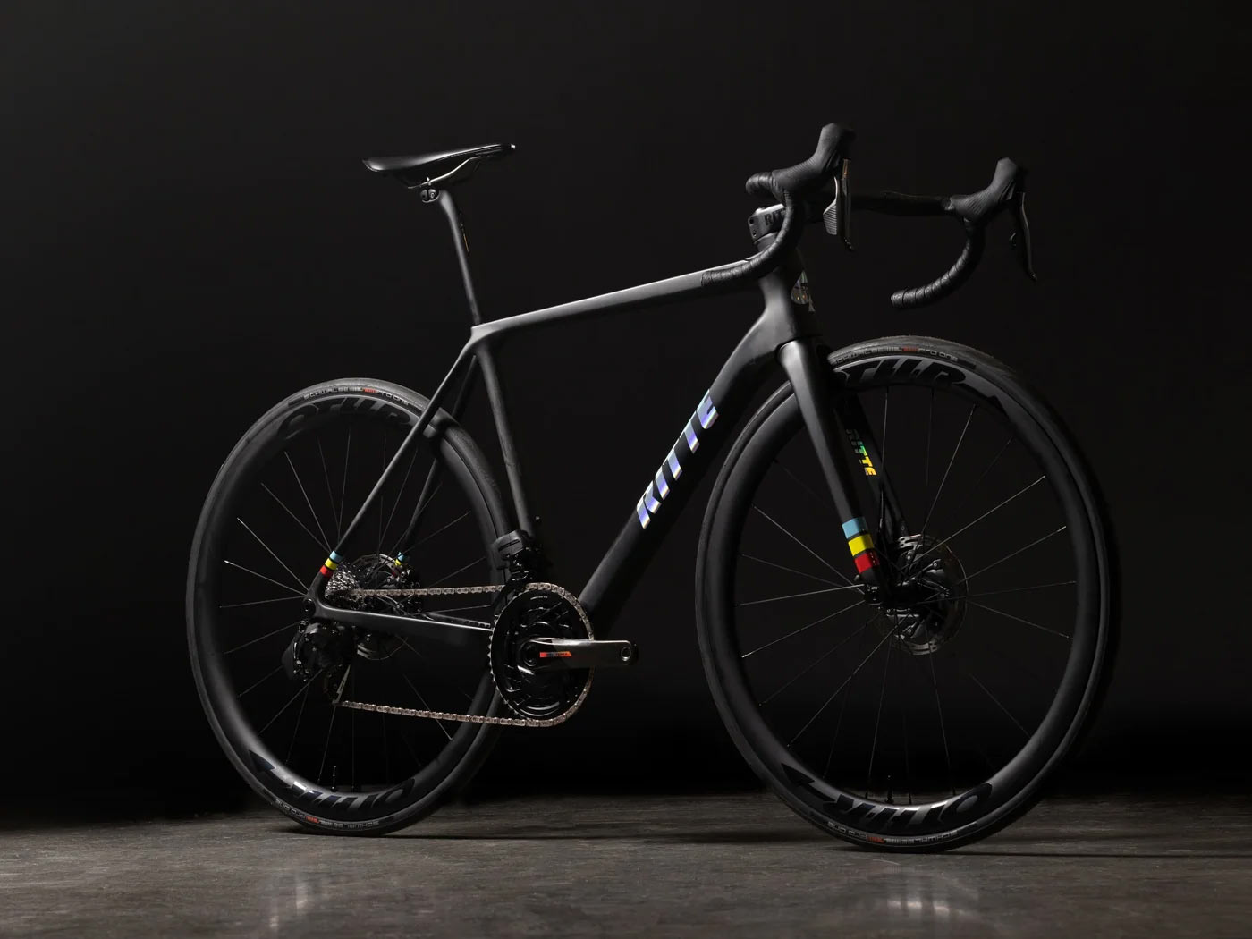 ritte esprit carbon road bike shown in black on black