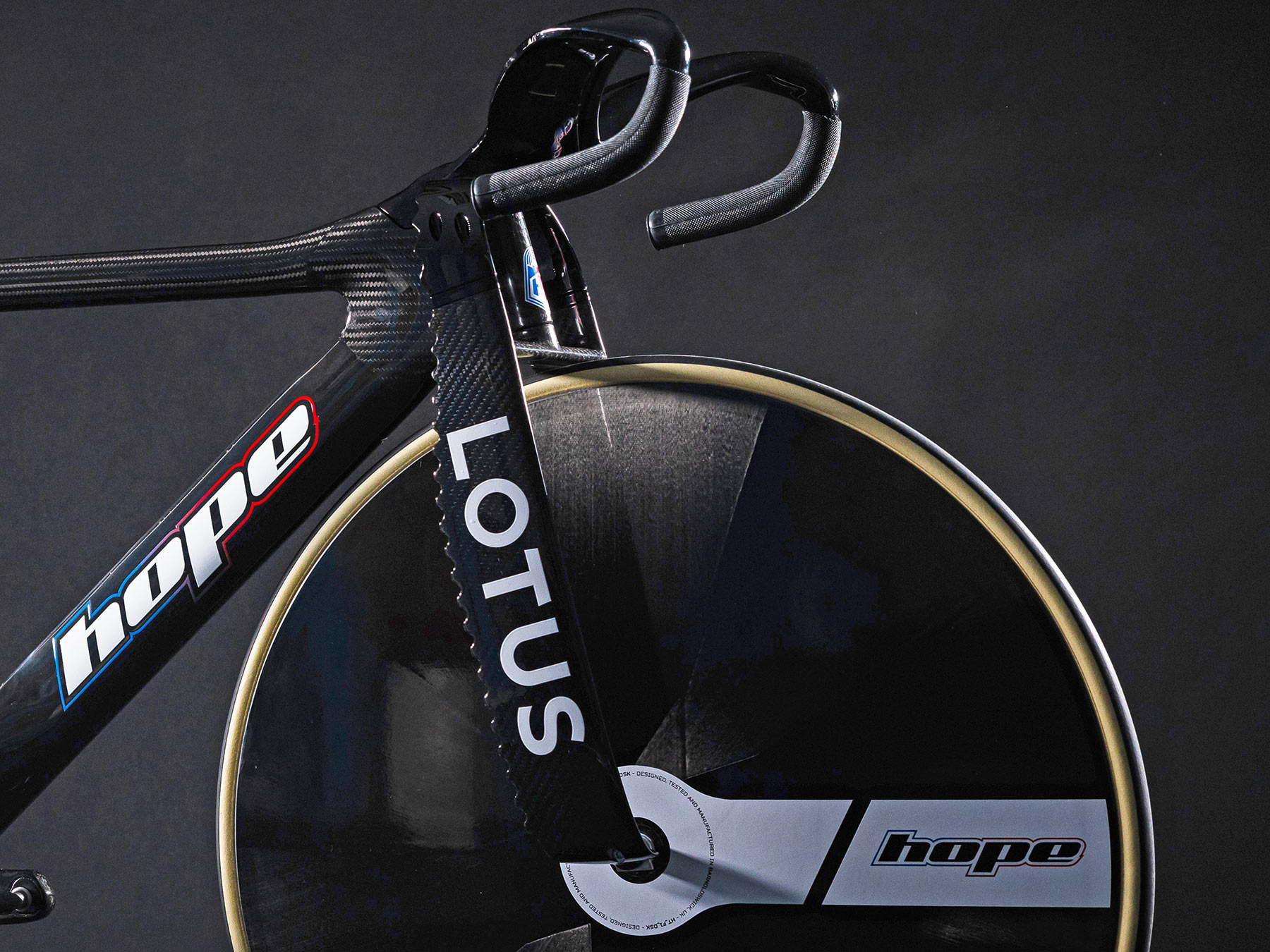2023 Hope x Lotus HB.T next-gen custom 3d-printed ti & carbon aero track bike for UCI Worlds Glasgow, new scalloped fork