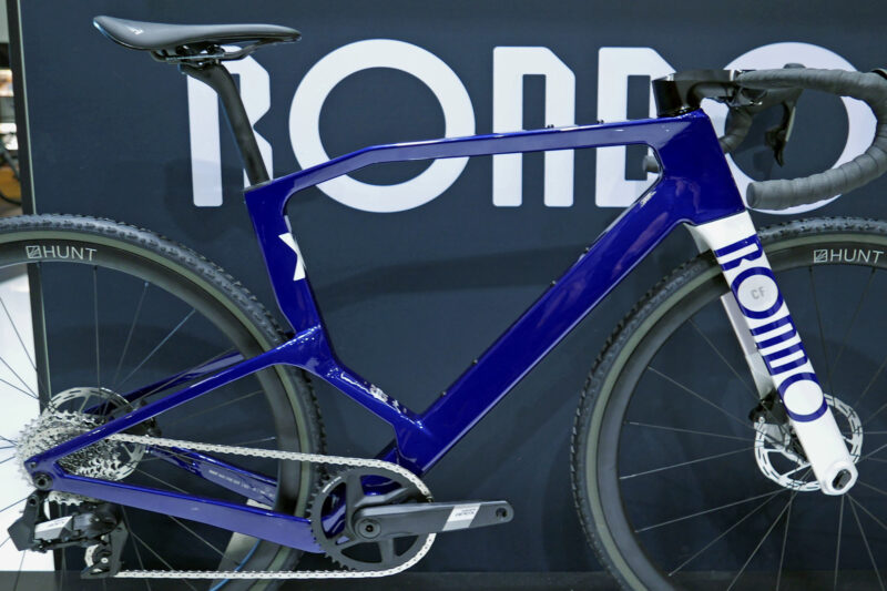 2024 Rondo Ruut v2 all-new unique carbon gravel bike, interrupted seattube frame detail