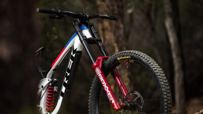 New RockShox BoXXer Fork Gets 38mm Stanchions and “Coil-Like” Air Spring
