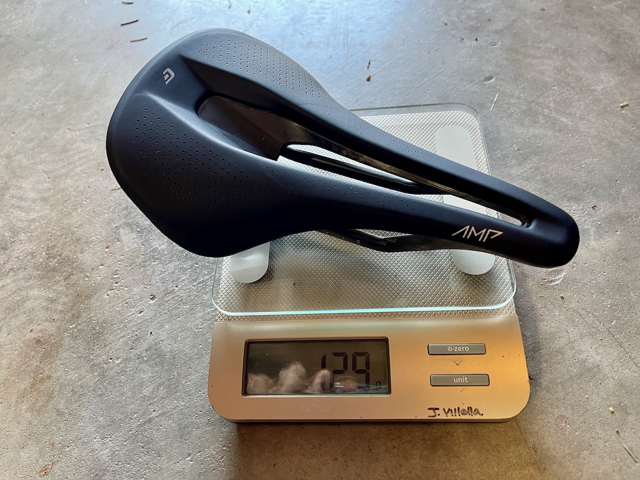 CADEX Amp saddle review weight