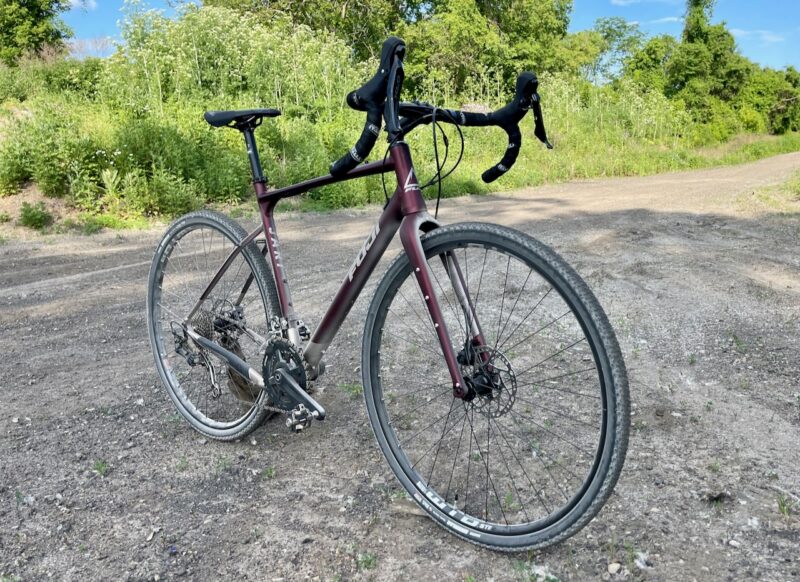Review Fuji Jari 1.3 bike 3:4