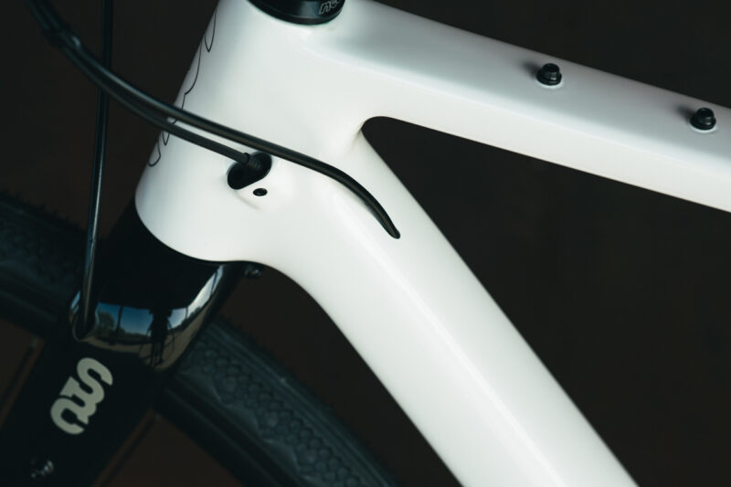 SBC Carbon All-Road clean internal routing