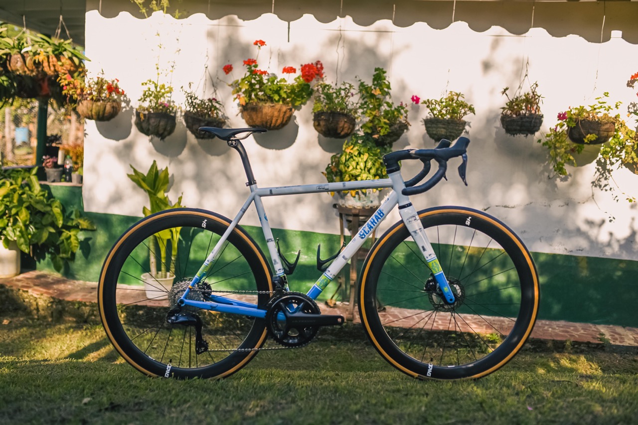 Scarab Cycles Santa Rosa Disc Integrated Road Tells the Story of Colombia