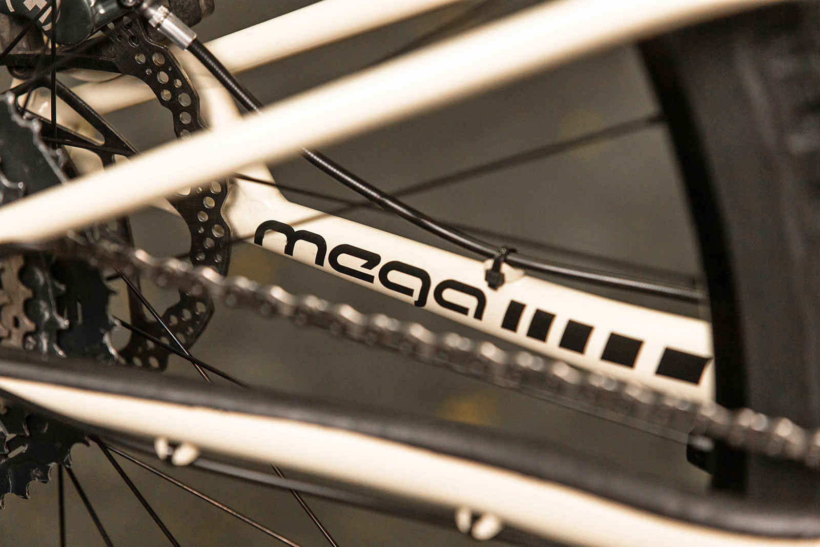 Starling MegaMurmur 165mm all-UK-steel enduro bike, mega