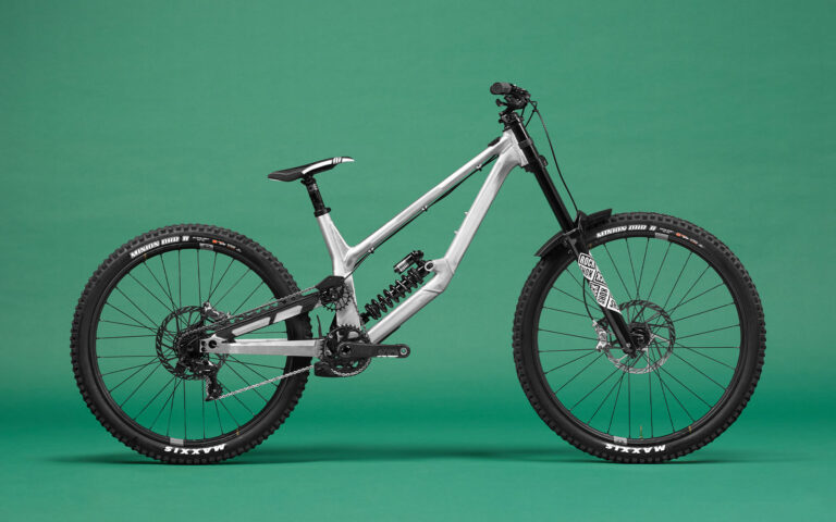 Updated: Norco Factory Team is Testing a Prototype High-Pivot DH Bike ...