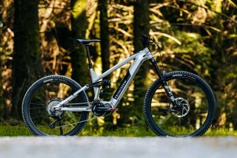 privateer e161 enduro ebike emtb mullet shimano ep801 630 wh battery