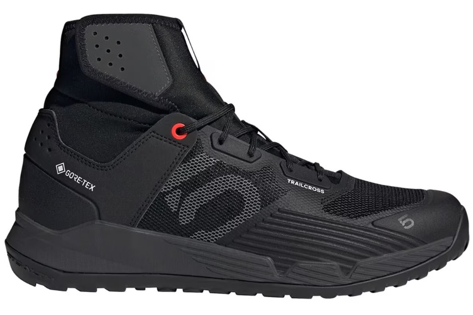 Best mtb shoes for flat online pedals