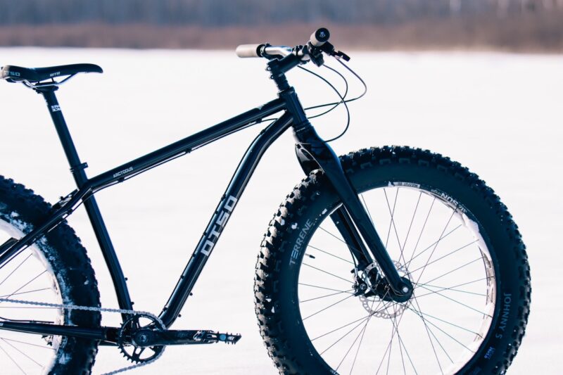 Lithic Carbon fat bike fork on bike