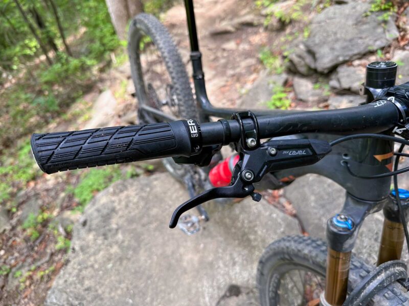 Revel Ranger V2 with Ergon grips