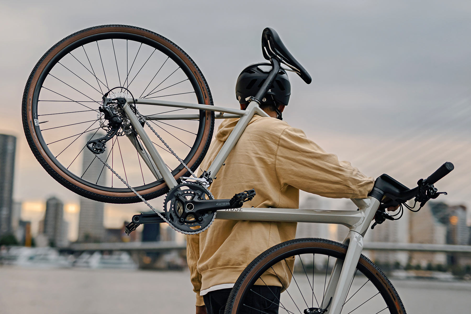 Rose Sneak modern alloy hybrid urban commuter gravel bike,
