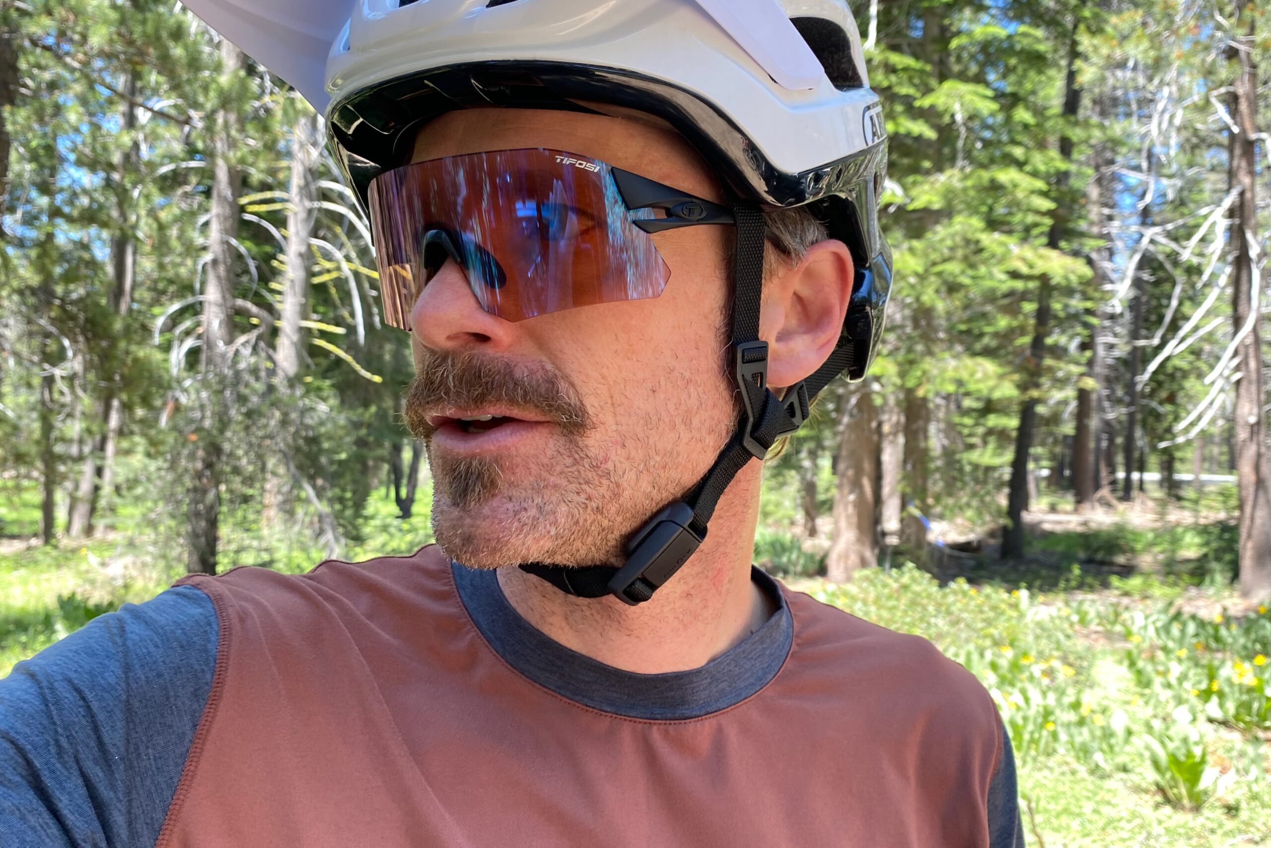 Tifosi Rail cycling sunglasses on the face