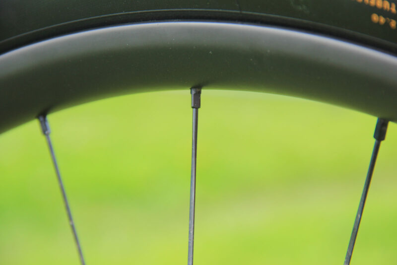brontager kovee rsl carbon rim bladed spokes straight pull anton cooper pro bike check 2023