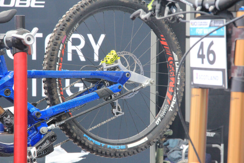 cube two15 prototype floating brake arm fort william world champs