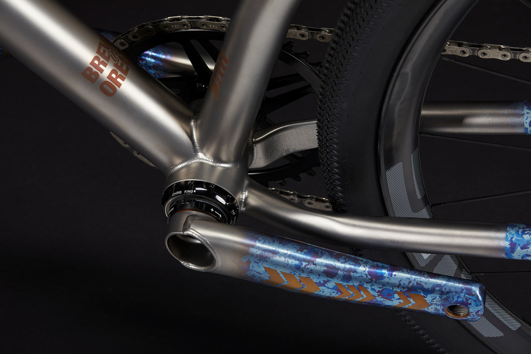 closeup details of sage titanium storm king gravel bike with 3D printed chainstay yoke and dropouts