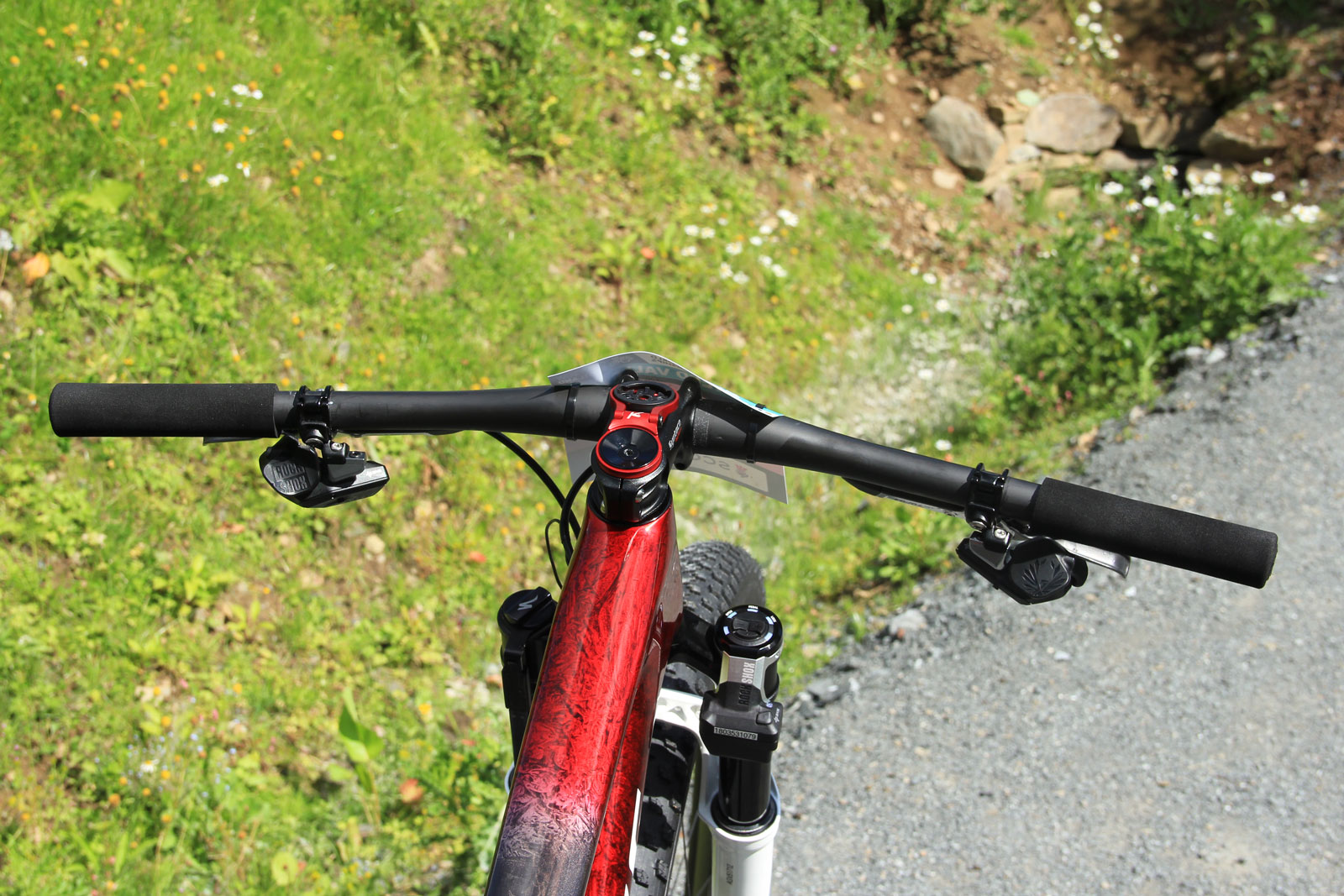 Pro Bike Check: Sina Frei's Specialized Epic EVO with Flight