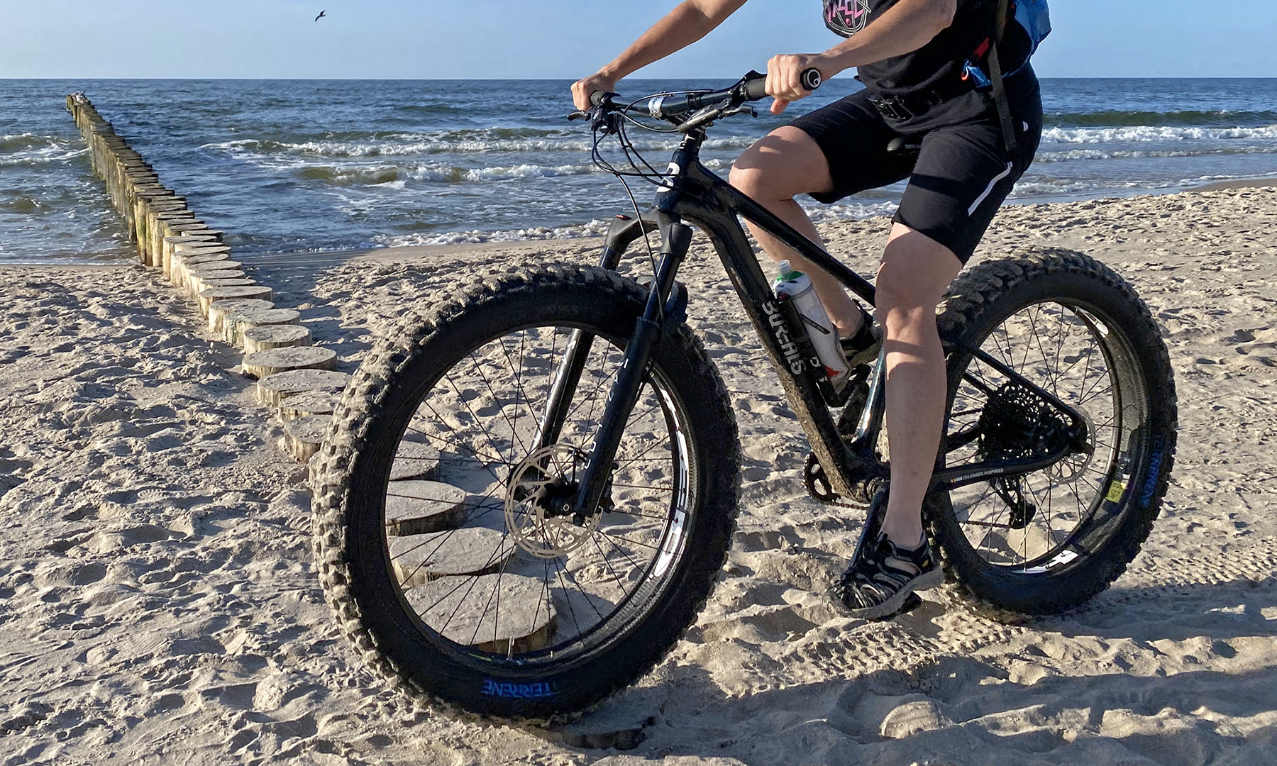 Manitou Mastodon lightweight fat bike suspension fork, sand riding