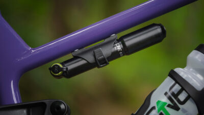 OneUp adds Inline Pump Mount & Bolt-On Tube Strap