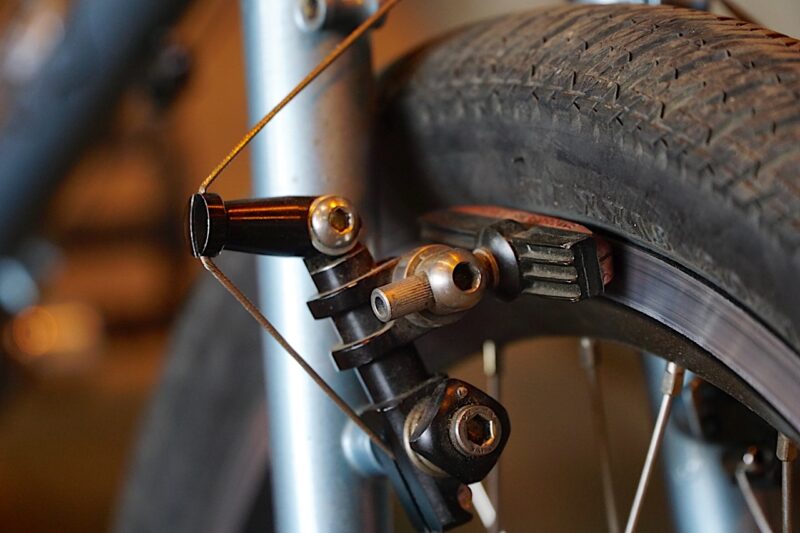 R&E Bicycles 6-Pack brake detail