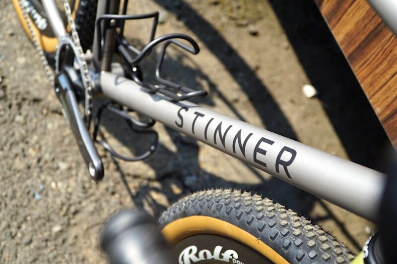 Stinner Refugio Gravel Bike dt logo