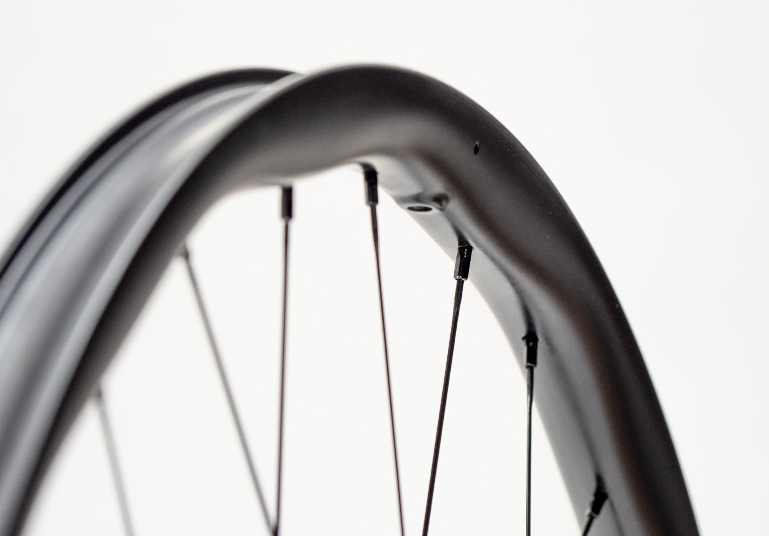 rim closeup of P1 Singularis M30 carbon mountain bike wheel
