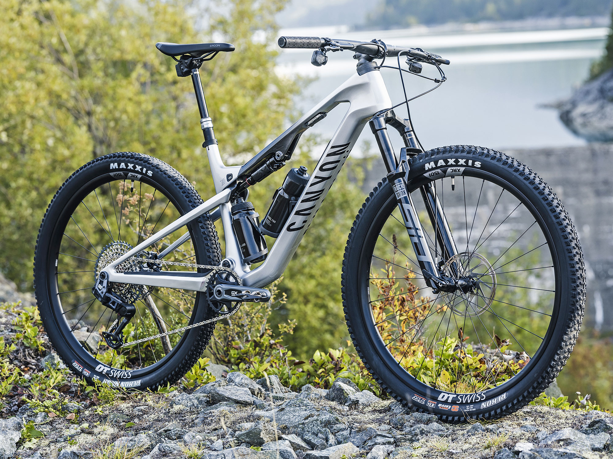 All-new gen 2 Canyon Lux Trail carbon downcountry mountain bike
