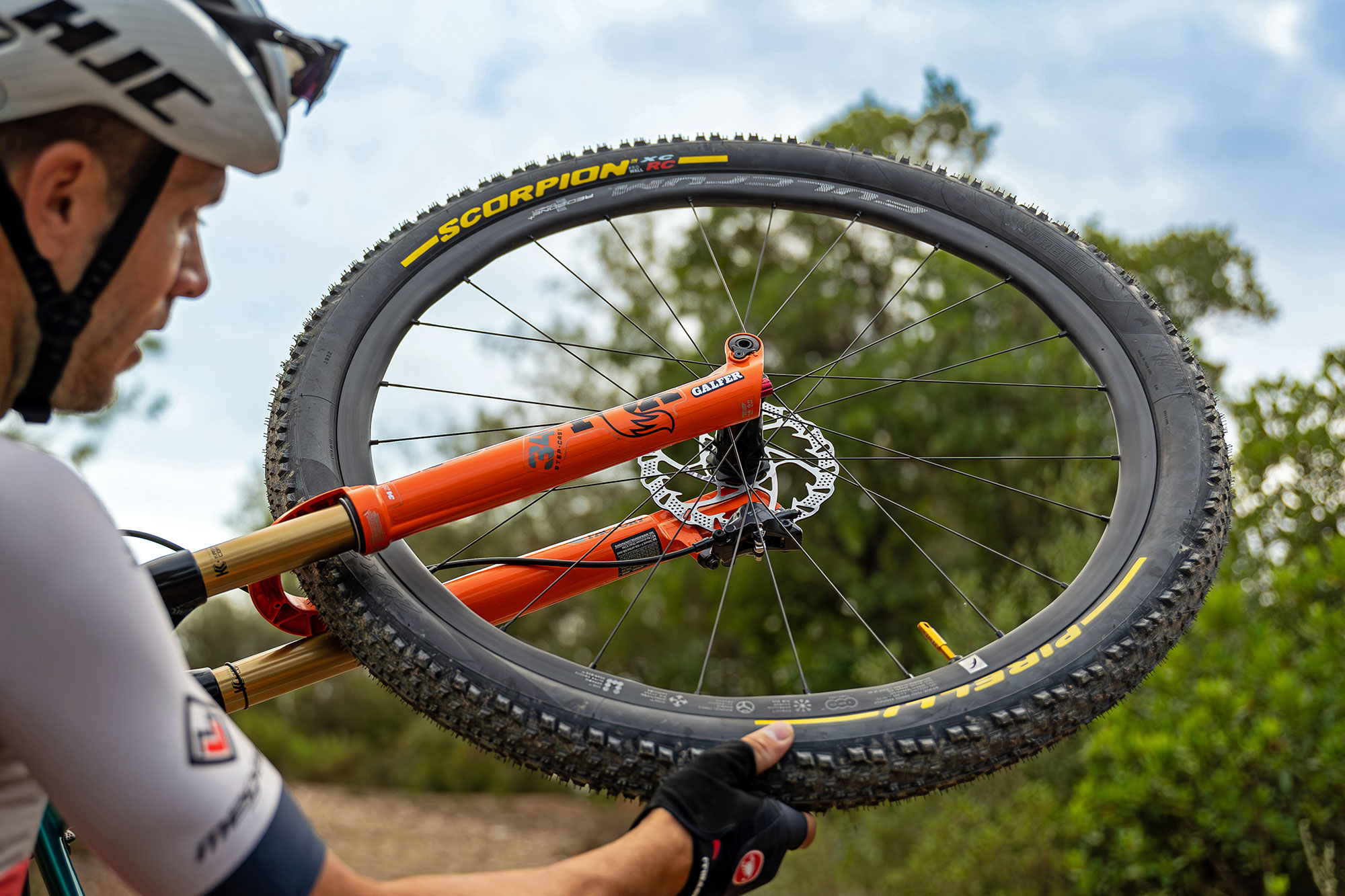 2023 Fulcrum Red Zone Carbon+ premium lightweight XC mountain bike wheels