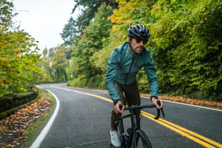 The Best Road Bike Helmets Of 2024 - Bikerumor