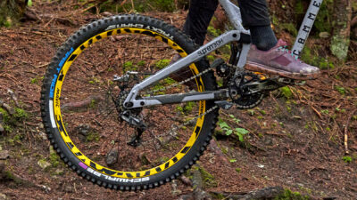 Yellow Mavic DeeMax DH Wheels Are Back as 25th Anniversary of an “Unbreakable Legend”