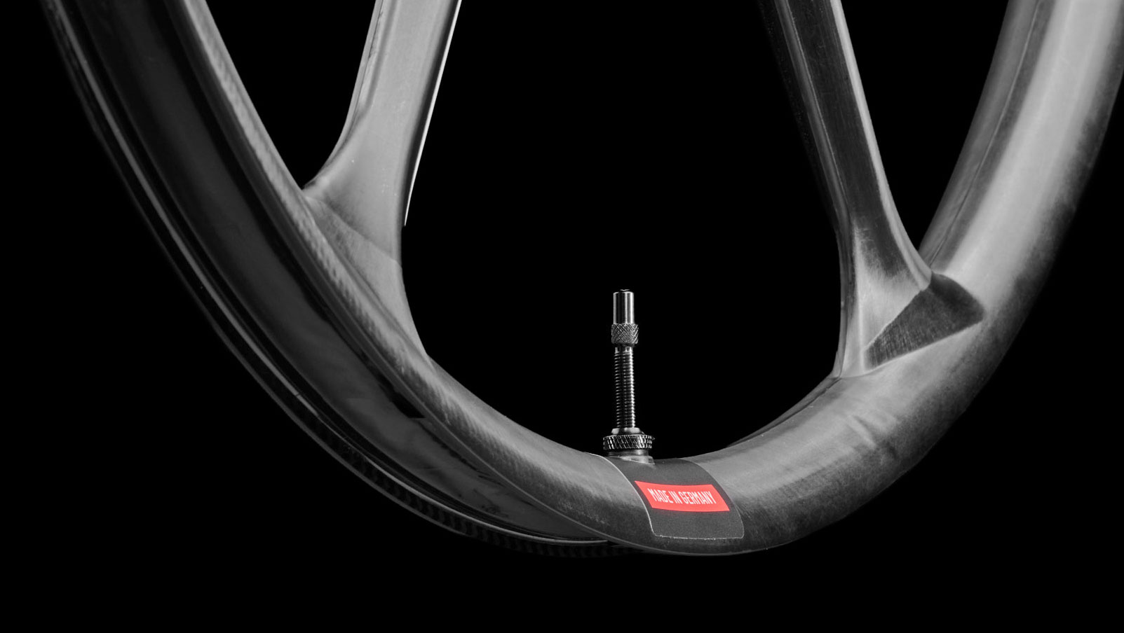 Bike Ahead Biturbo X or X.E, 6-spoke carbon MTB wheels for enduro, ebike & eMTB, rim detail