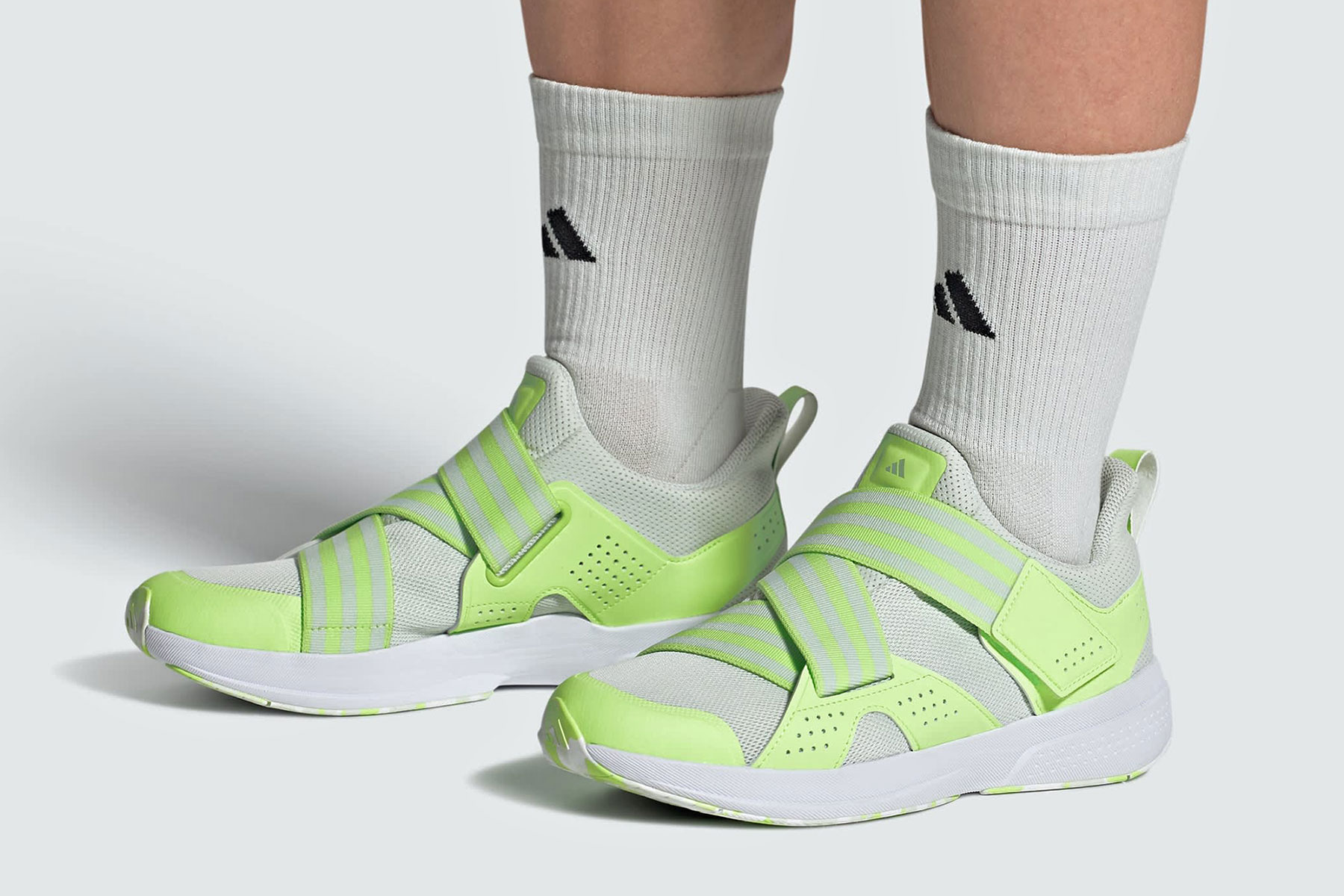 Adidas Velocade walkable mesh indoor cycling shoes, German socks & sandals