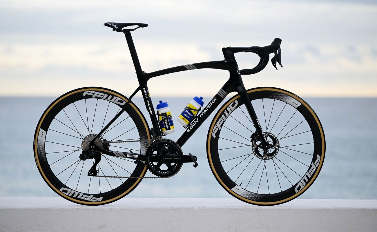 2024 Eddy Merckx Bikes reboot with limited edition, Flanders-Baloise team Merckx 525 road race bike