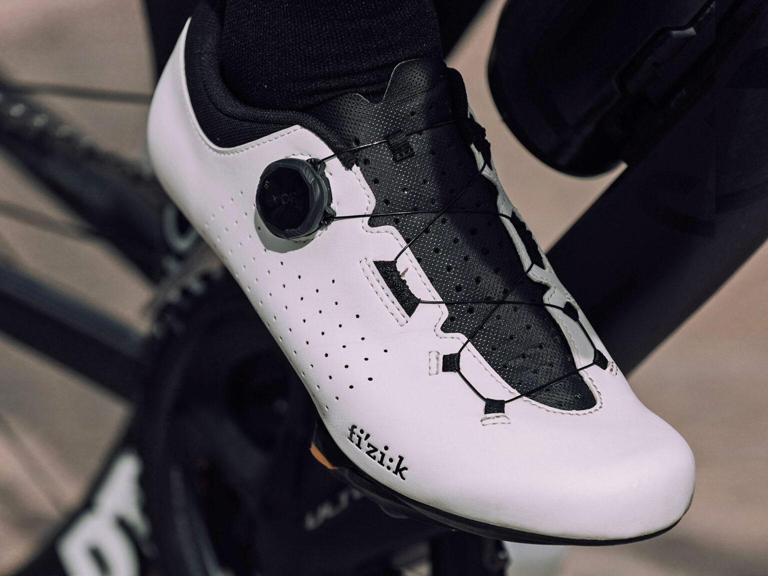 ウェア fizik R5 TEMPO Overcurve Fizik R5 Wide Tempo Overcurve R5 Fizik R5 Road Wide Cycling Shoe