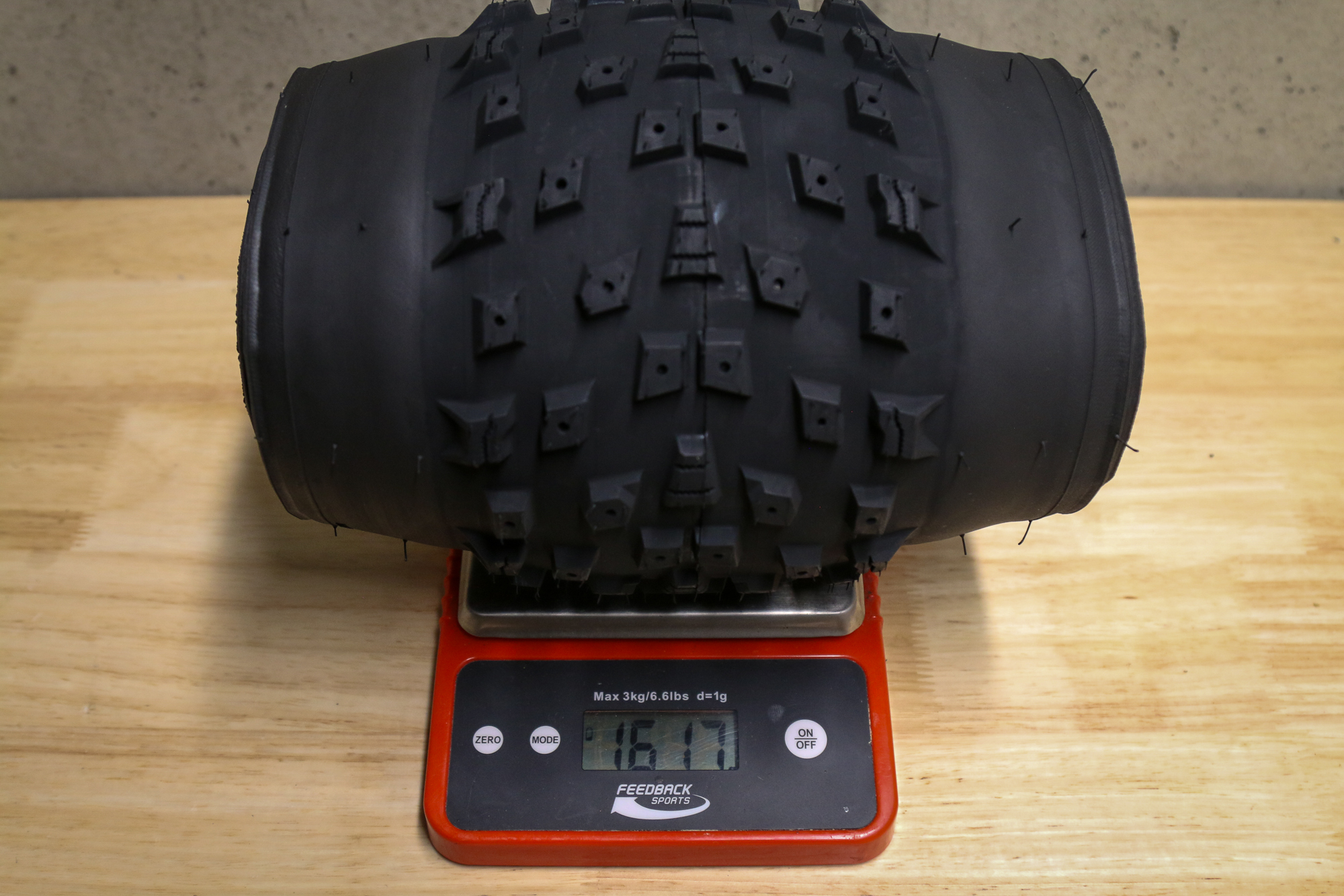 WTB Bailiff fat bike tire actual weight