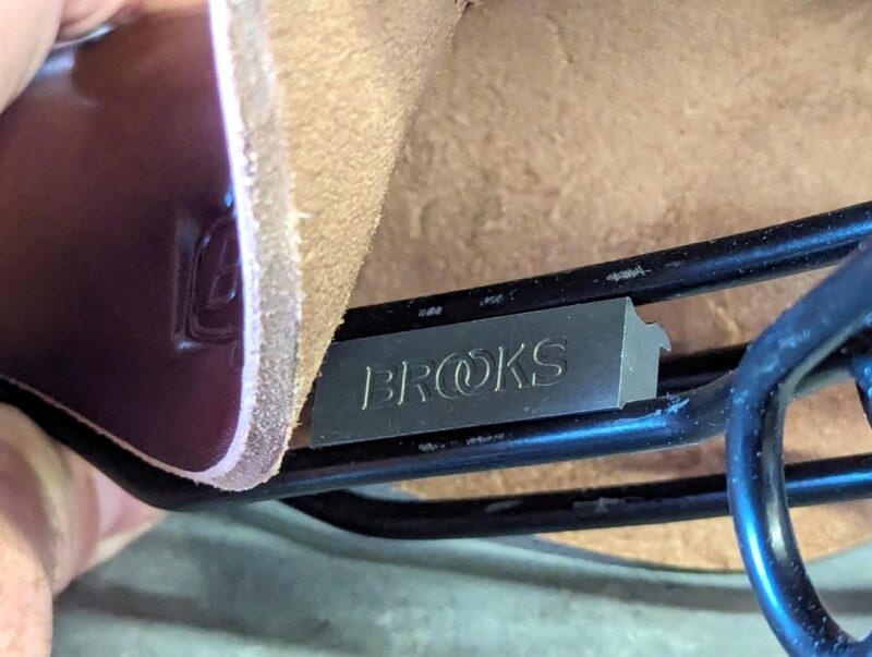Brooks B72 First Look and Install Saddle sandwich adaptor installed