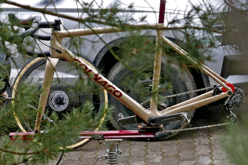 Spotted: Campagnolo Super Record Power Meter Put to the Test in CX Worlds Mud!