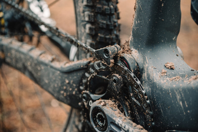 closeup details of the new focus vam2 sl e-mountain bike