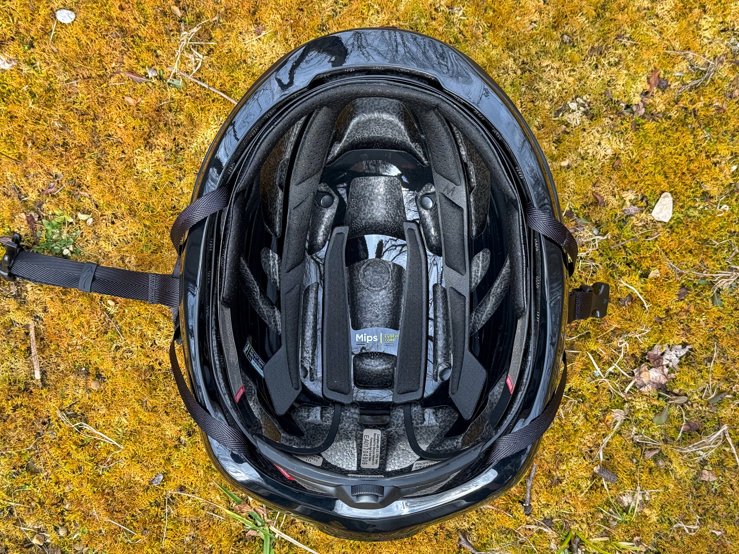 Specialized Propero 4 bike helmet inside
