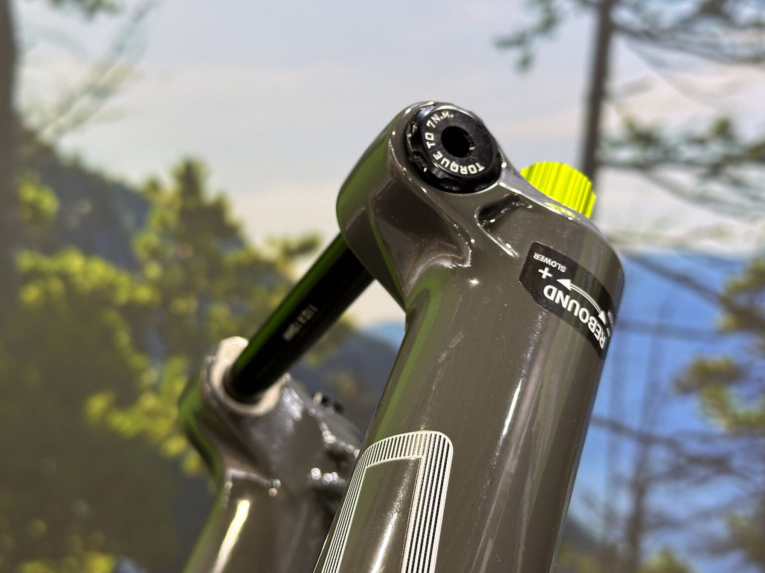 DVO Diamond Shines with Bigger 36mm Stanchions, Lighter Air Spring