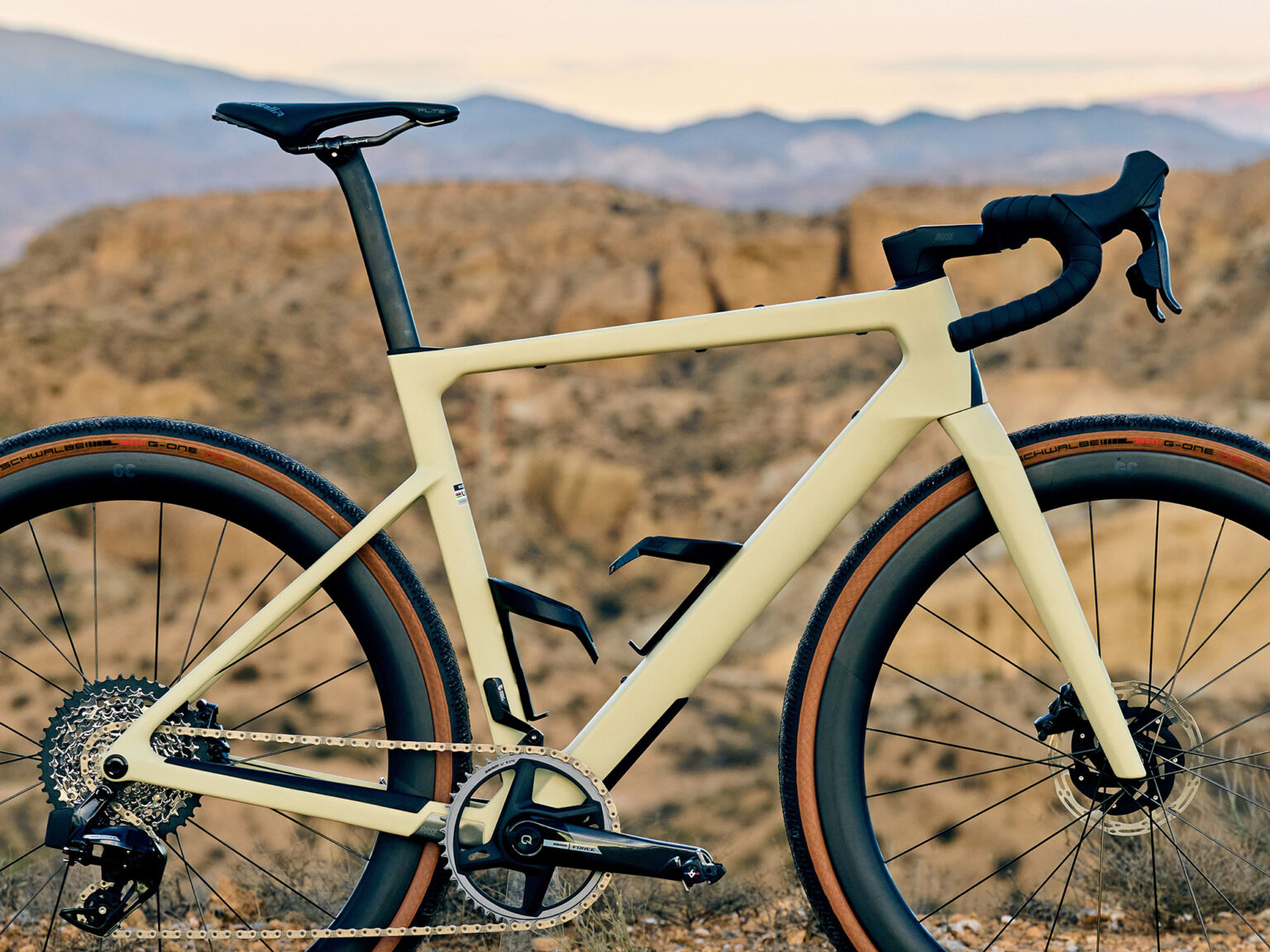 Exclusive First Rides: Rose Backroad FF Gravel Race Bike Expertly ...