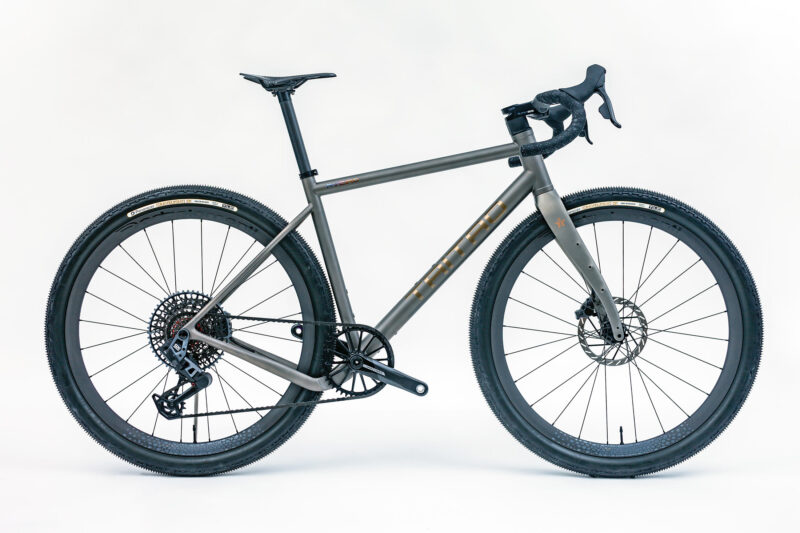triton aveiro 3d titanium gravel bike