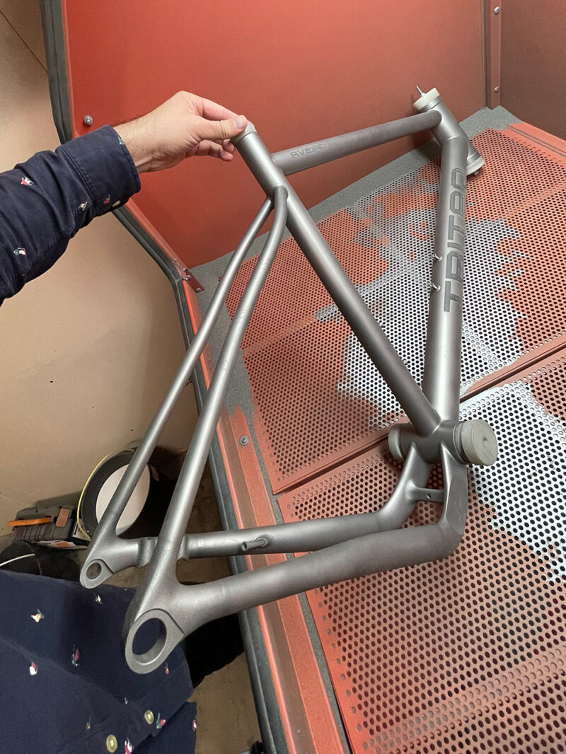 production process for triton aveiro 3d titanium gravel bike