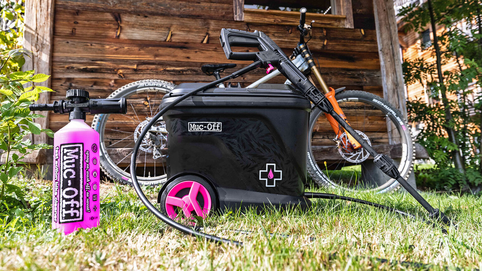 Muc-Off Mobile Bike Pressure Washer, portable rechargeable clean your bicycles in your backyard