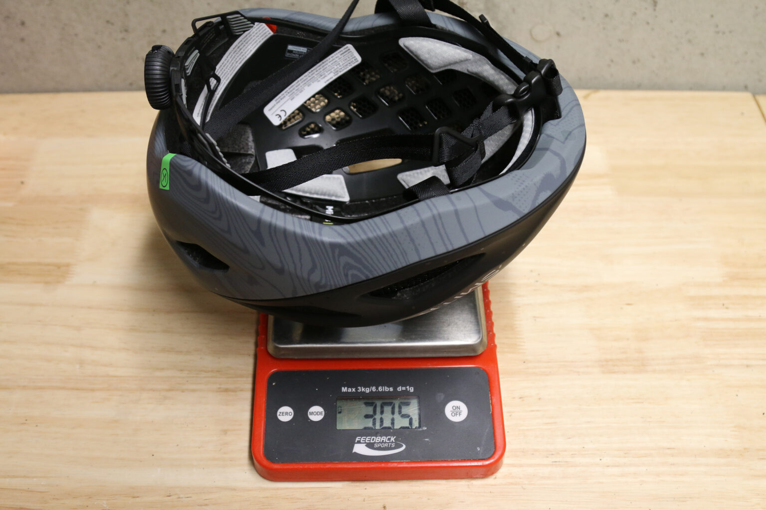 Smith Triad road gravel helmet with Aleck crash sensor actual weight