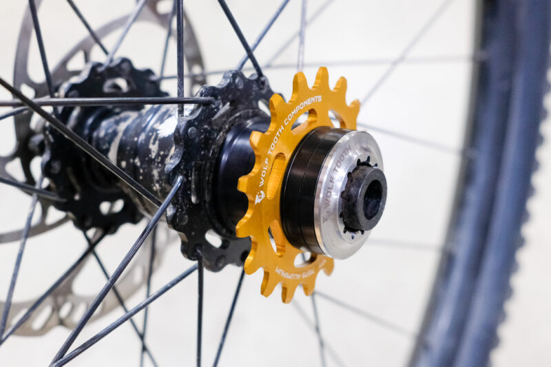 Single Speed cog on freehub with WTC spacer kit