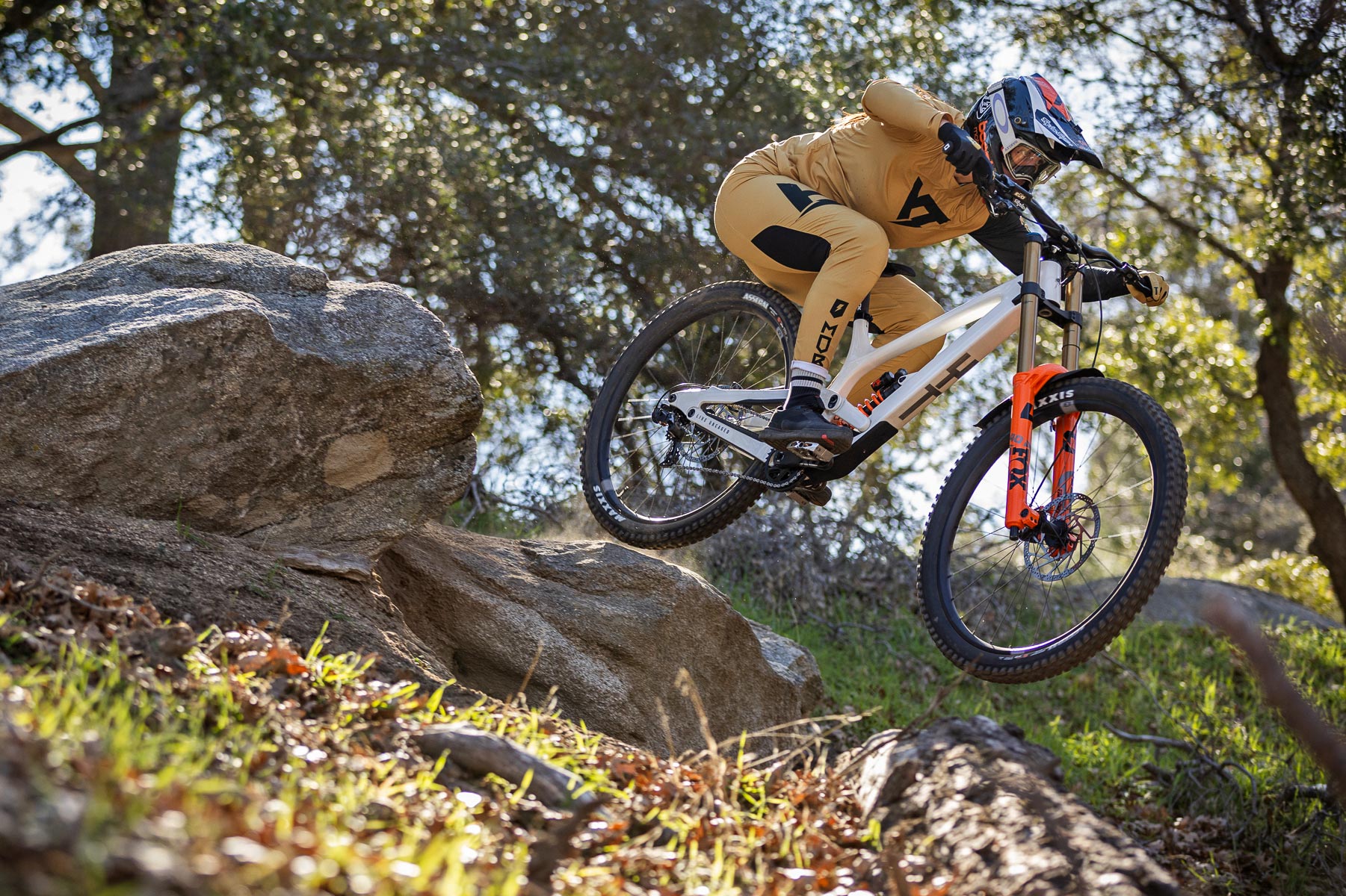 All-New YT Tues mk4 Carbon DH Bike Hits the Slopes with Much More Adjustability