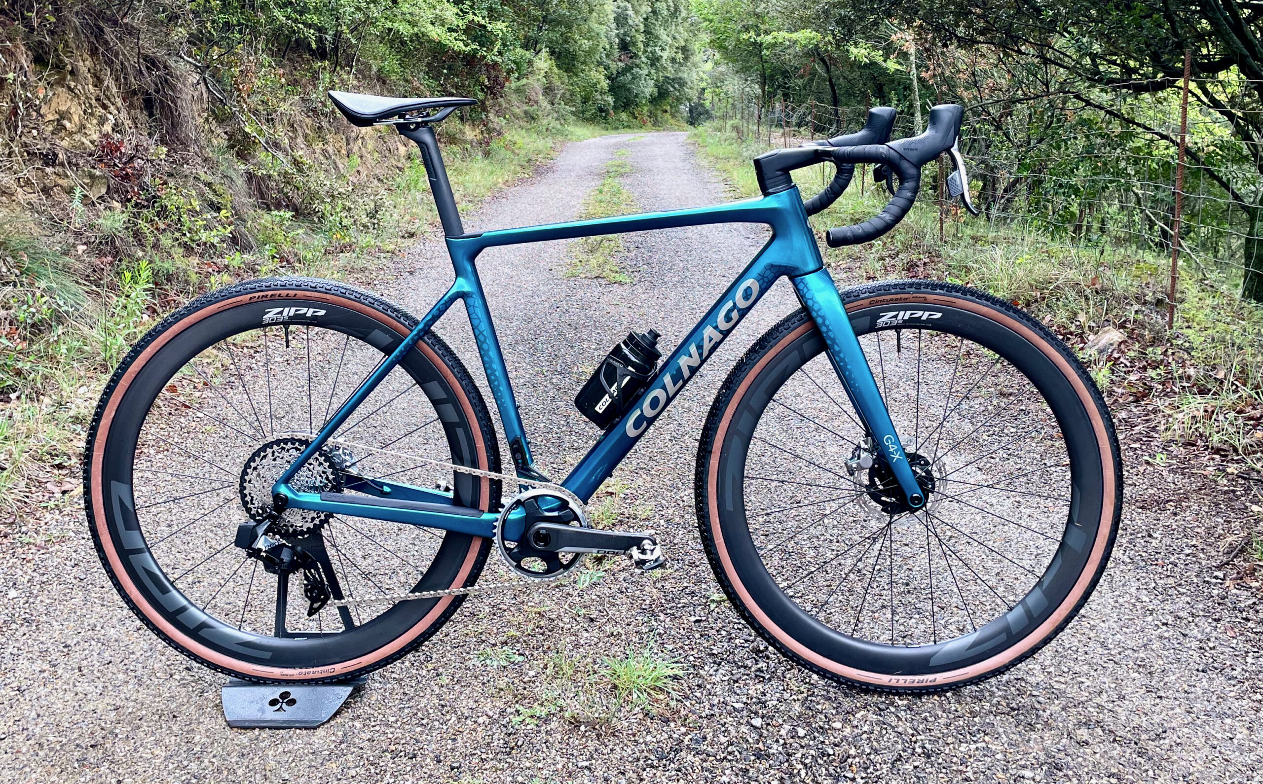 Colnago Launches G4-X For Pure Gravel Race and Cyclocross
